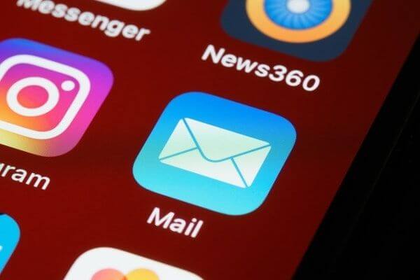 προώθηση ιστοσελίδωv μέσω email